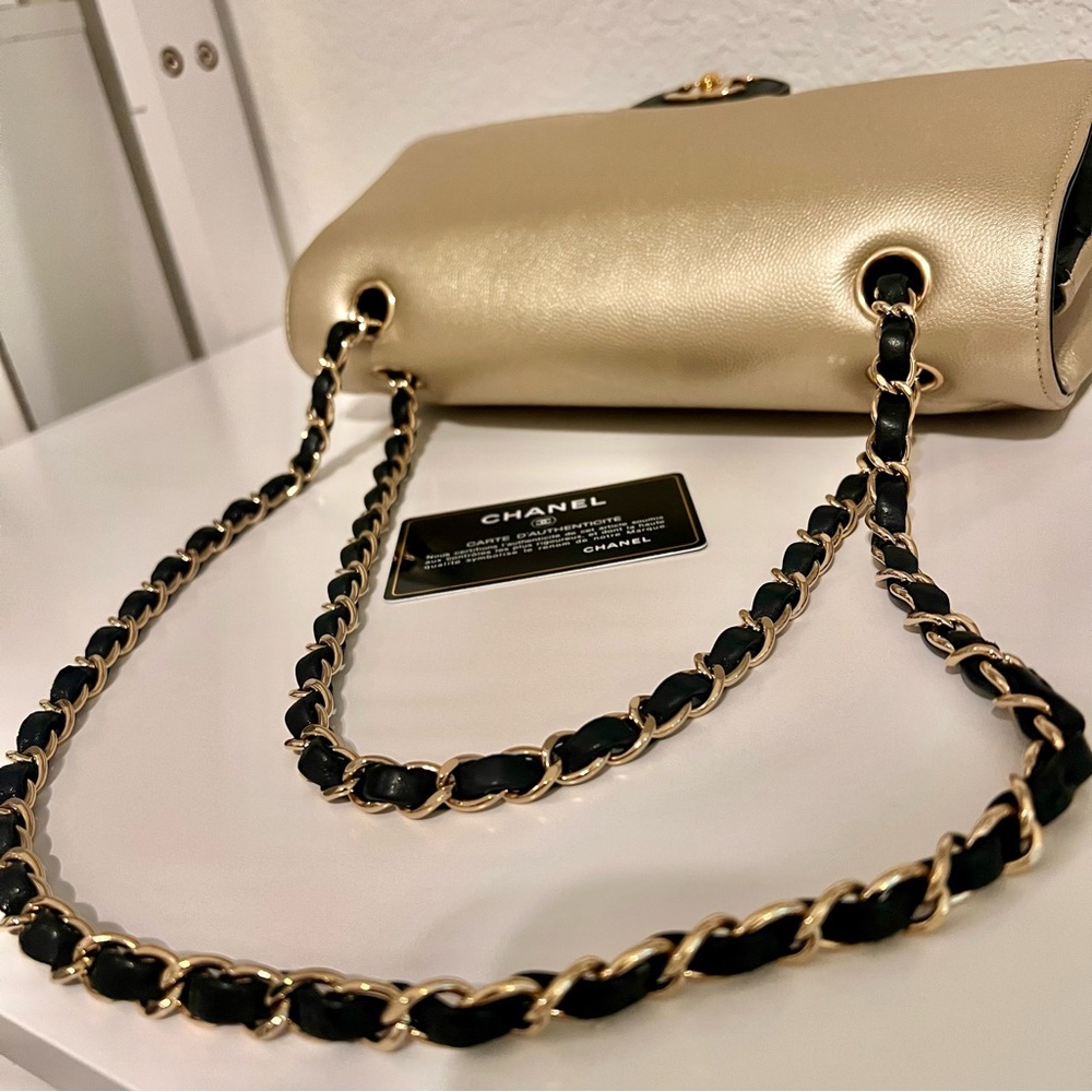 Chanel Black and Gold Women's Bag - Picture 9 of 14